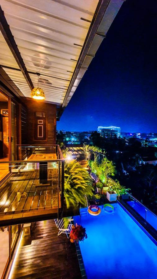 Penton45 - Luxury Penthouse Apartment Negombo Esterno foto