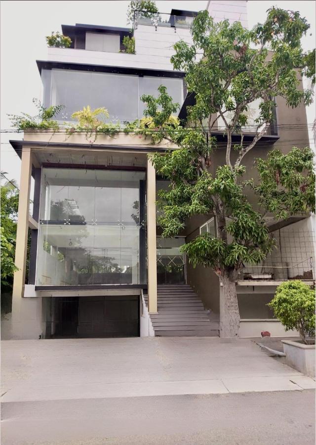 Penton45 - Luxury Penthouse Apartment Negombo Esterno foto